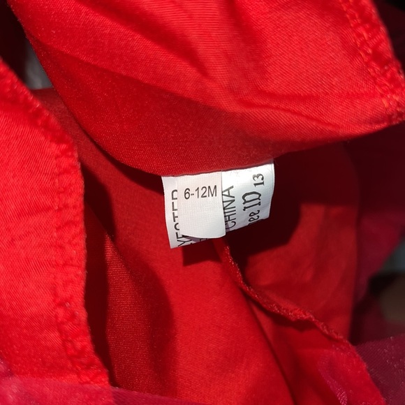 Red tutu with gold sequin bow - Picture 5 of 5